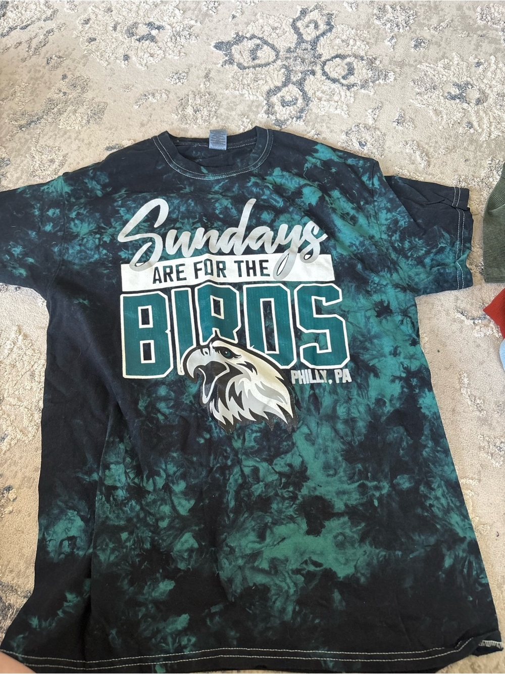 Gildan Green and Black Tie-Dye "Sundays Are For The Birds" Philly T‑Shirt